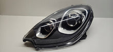 Laden Sie das Bild in den Galerie-Viewer, Frontscheinwerfer Porsche Macan 95b 95B941031FH Xenon Links Headlight SCH4937112209ws