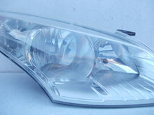 Laden Sie das Bild in den Galerie-Viewer, Frontscheinwerfer Renault Megane III 260100017R Ein Satz Scheinwerfer Headlight SCH1102419997yy