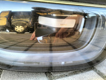 Load image into Gallery viewer, Frontscheinwerfer BMW I3 I01 8738736 LED Rechts Scheinwerfer Headlight SCH8088039741au