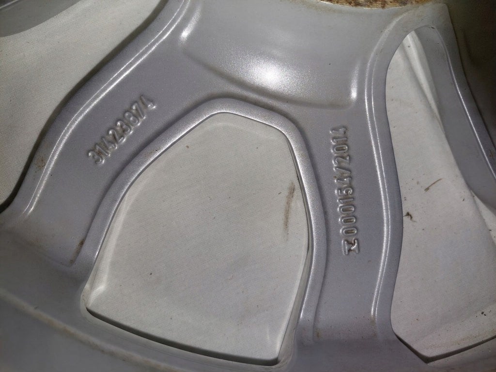 1x Alufelge 17 Zoll 7.0" 5x108 50ET Glanz Silber KB8M-V3810 Mazda V40 C30