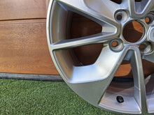 Load image into Gallery viewer, 1x Alufelge 16 Zoll 6.5" 4x100 44ET 403009007R Renault Clio Iv Rim Wheel FEL4500353693ro