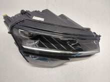 Laden Sie das Bild in den Galerie-Viewer, Frontscheinwerfer Skoda Karoq 57B941016F Full LED Rechts Scheinwerfer Headlight SCH9042782618ce