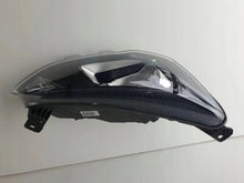 Laden Sie das Bild in den Galerie-Viewer, Frontscheinwerfer Ford Focus JX7B-13W029-CE Rechts Scheinwerfer Headlight