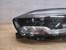 Laden Sie das Bild in den Galerie-Viewer, Frontscheinwerfer Renault Scenic 260606373R Links Scheinwerfer Headlight SCH1780330175zm