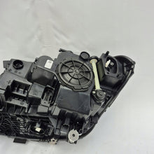 Laden Sie das Bild in den Galerie-Viewer, Frontscheinwerfer BMW 5 G31 G30 7439194-04 Rechts Scheinwerfer Headlight SCH2233871031ys