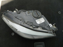 Laden Sie das Bild in den Galerie-Viewer, Frontscheinwerfer BMW F11 F10 7203254 Rechts Scheinwerfer Headlight SCH2930479165ob