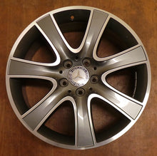 Laden Sie das Bild in den Galerie-Viewer, 1x Alufelge 18 Zoll 8.0&quot; 5x112 41ET A2224011002 Mercedes-Benz W222 Rim Wheel