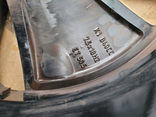 Laden Sie das Bild in den Galerie-Viewer, 1x Alufelge 18 Zoll 7.5&quot; 4x108 31680403 Volvo Xc40 Rim Wheel