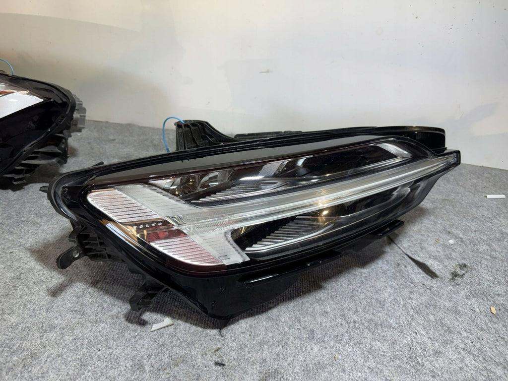 Frontscheinwerfer Volvo V60 II S60 III 22025902 473172000 Rechts Headlight SCH7248970269rk