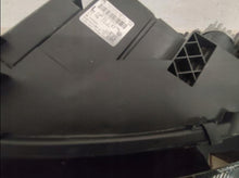 Laden Sie das Bild in den Galerie-Viewer, Frontscheinwerfer VW Tiguan 5NB941081C Full LED Links Scheinwerfer Headlight