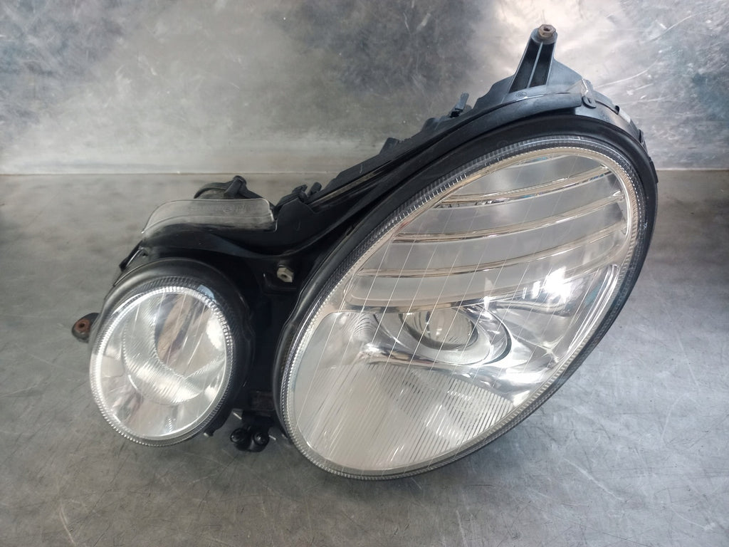 Frontscheinwerfer Mercedes-Benz W211 A0028202426 Links Scheinwerfer Headlight SCH8925971775vv