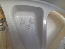 Load image into Gallery viewer, 1x Alufelge 17 Zoll 7.0" 4x100 403006755R Renault Rim Wheel FEL1166808780zk