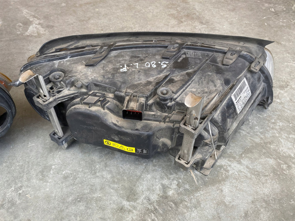 Frontscheinwerfer Volvo S80 30796135 Ein Stück (Rechts oder Links) Headlight SCH5435328379zp