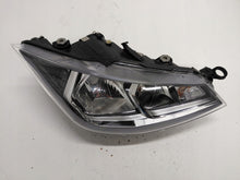 Laden Sie das Bild in den Galerie-Viewer, Frontscheinwerfer Seat Ibiza V 90120771 Rechts Scheinwerfer Headlight SCH9409977014op