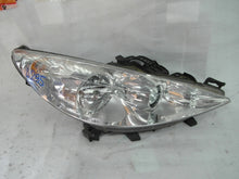 Laden Sie das Bild in den Galerie-Viewer, Frontscheinwerfer Peugeot 207 89901969 Rechts Scheinwerfer Headlight