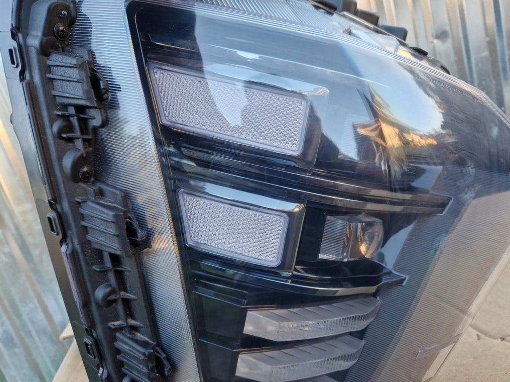 Frontscheinwerfer Hyundai Kona HF921-61120 Rechts Scheinwerfer Headlight SCH2004273141ww