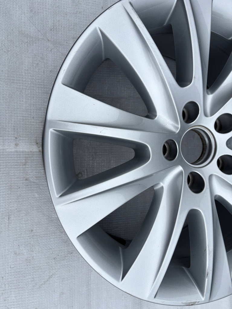 1x Alufelge 17 Zoll 7.0" 5x112 43ET Glanz Silber 5N0601025M VW I Rim Wheel FEL7790793724ym