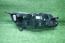 Laden Sie das Bild in den Galerie-Viewer, Frontscheinwerfer Opel Zafira Vivaro C 9847209980 Links Scheinwerfer Headlight SCH3107548098dg