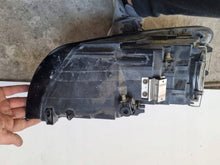 Laden Sie das Bild in den Galerie-Viewer, Frontscheinwerfer Volvo C30 31214538 Rechts Scheinwerfer Headlight SCH7978955601zi