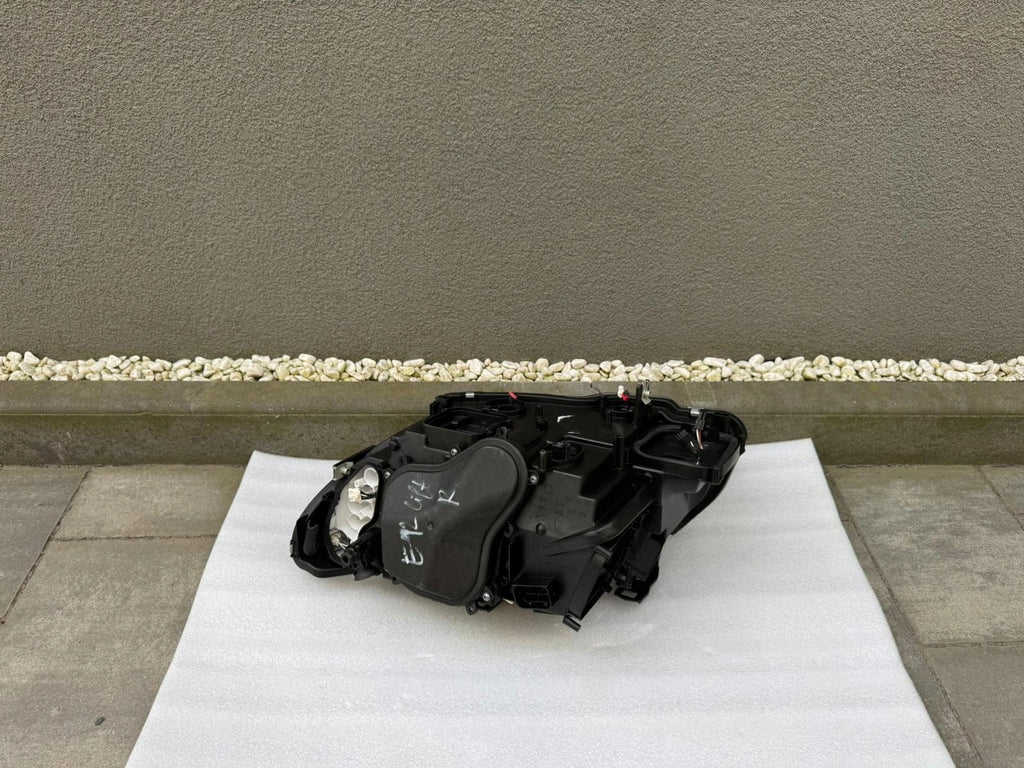 Frontscheinwerfer BMW 3 E93 Coupe E92 1307023373 LED Rechts Headlight SCH7948346198ym