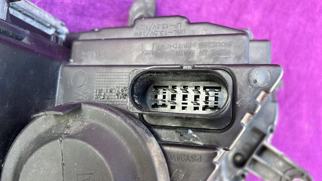 Frontscheinwerfer VW Passat B7 3AB941752 LED Rechts Scheinwerfer Headlight SCH5469792140gw