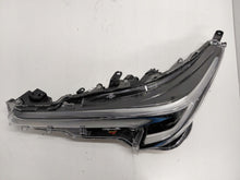 Laden Sie das Bild in den Galerie-Viewer, Frontscheinwerfer Toyota Corolla 81150-02X10 Full LED Links Headlight SCH3123119522vp