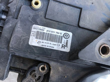 Load image into Gallery viewer, Frontscheinwerfer VW Passat 3C0941754G 3C0941753G Xenon Ein Satz Headlight SCH6356213923kd