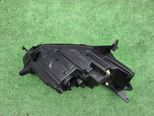 Load image into Gallery viewer, Frontscheinwerfer Dacia Sandero III 260607161R Full LED Links Headlight SCH3853488266mg