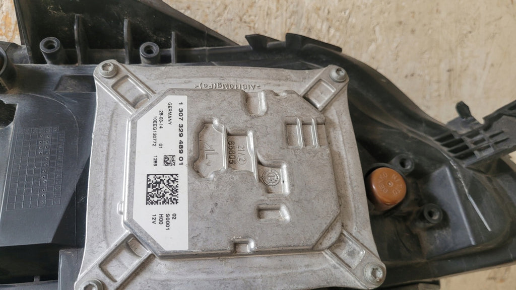 Frontscheinwerfer Jeep Cherokee 68157105AL 130732948901 Links Headlight SCH1472139787gg