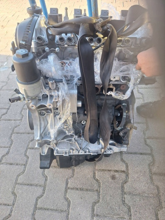 Motor Audi A4 DMS 2.0 70TKm 2019 Benzin Engine Unkomplett MOT4690991884ur
