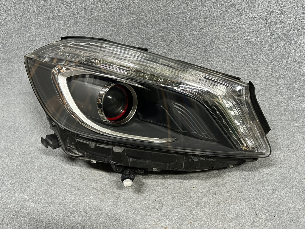 Frontscheinwerfer Mercedes-Benz W176 A1768204361 Xenon Rechts Headlight SCH7633474227vz