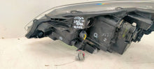 Laden Sie das Bild in den Galerie-Viewer, Frontscheinwerfer Toyota Yaris Rechts Scheinwerfer Headlight SCH8322214023wi
