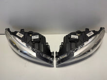Load image into Gallery viewer, Frontscheinwerfer Volvo S60 V60 31395902 31395903 Xenon Ein Satz Headlight SCH7155820518ak