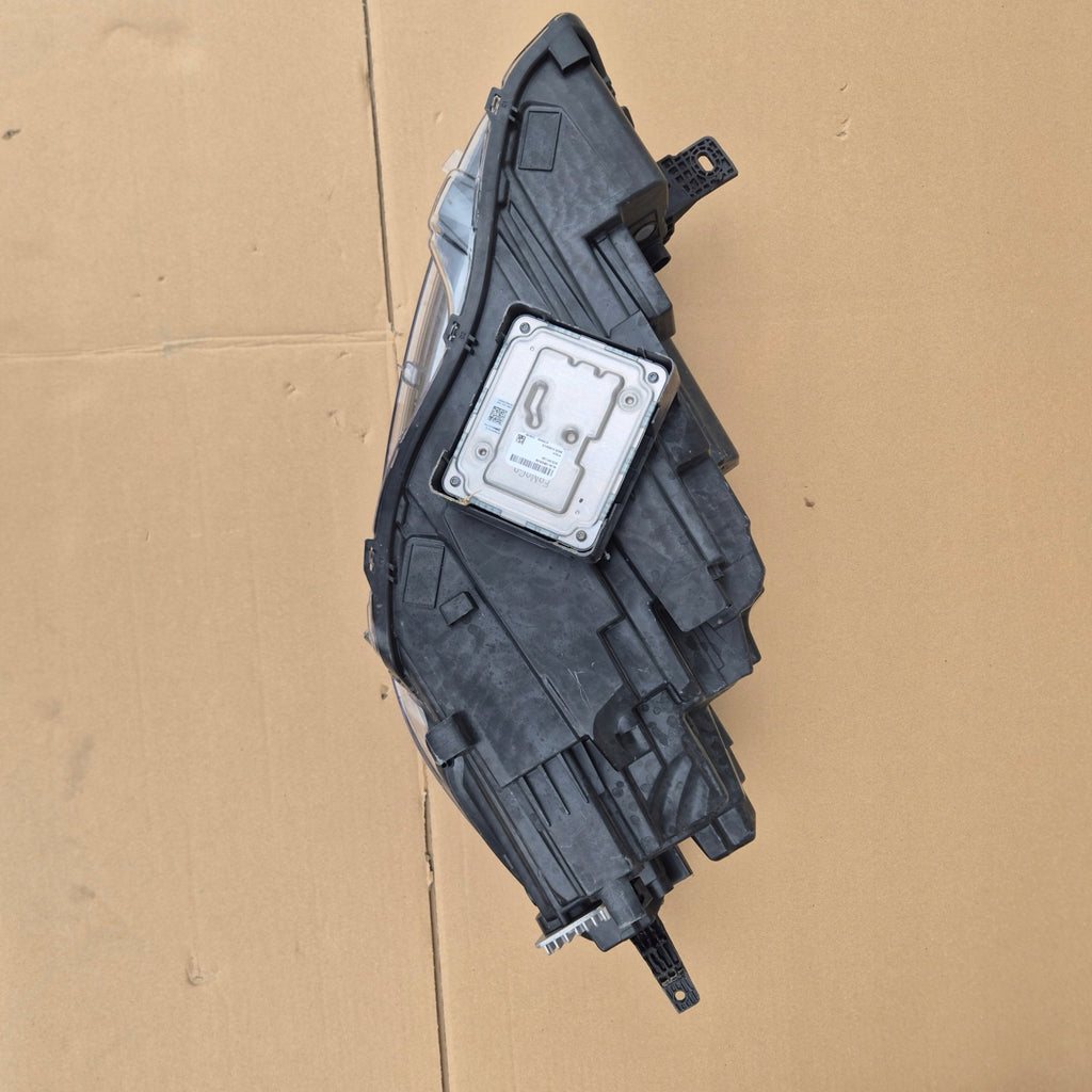 Frontscheinwerfer Ford Kuga LV4B-13E016-AS LV4B-13E017-AS Rechts Headlight SCH2501205803cc