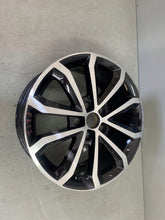 Laden Sie das Bild in den Galerie-Viewer, 1x Alufelge 17 Zoll 7.0&quot; 5x112 49ET Glanz Schwarz 5E0601025AE Skoda Octavia Iii