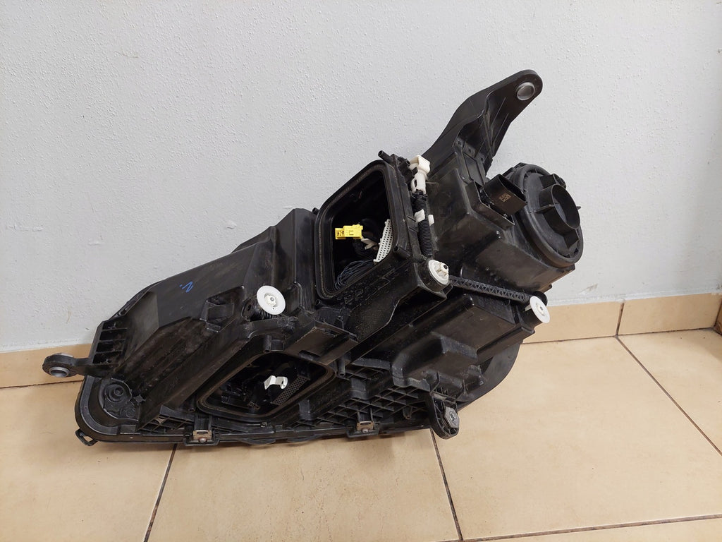 Frontscheinwerfer Mercedes-Benz Gle A1679068607 LED Rechts oder Links