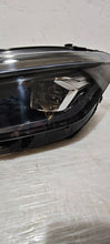 Laden Sie das Bild in den Galerie-Viewer, Frontscheinwerfer VW Passat 3J1941005 LED Links Scheinwerfer Headlight SCH9072109294ze