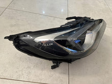 Laden Sie das Bild in den Galerie-Viewer, Frontscheinwerfer Opel Astra K 39218026 LED Rechts Scheinwerfer Headlight