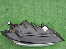 Laden Sie das Bild in den Galerie-Viewer, Frontscheinwerfer VW Touran 5TB941006A Rechts Scheinwerfer Headlight SCH2122459908if