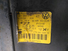 Load image into Gallery viewer, Frontscheinwerfer VW Touran 1T0941032F Xenon Ein Satz Scheinwerfer Headlight SCH1740894289cp