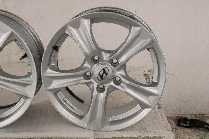 1x Alufelge 16 Zoll 6.5" 5x114.3 46ET KH046516 Hyundai Ix35 Rim Wheel FEL3126837599qk
