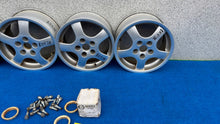Laden Sie das Bild in den Galerie-Viewer, 4x Alufelge 15 Zoll 7.0" 5x110 35ET Fiat I Vectra Meriva Rim Wheel FEL1435644297mc