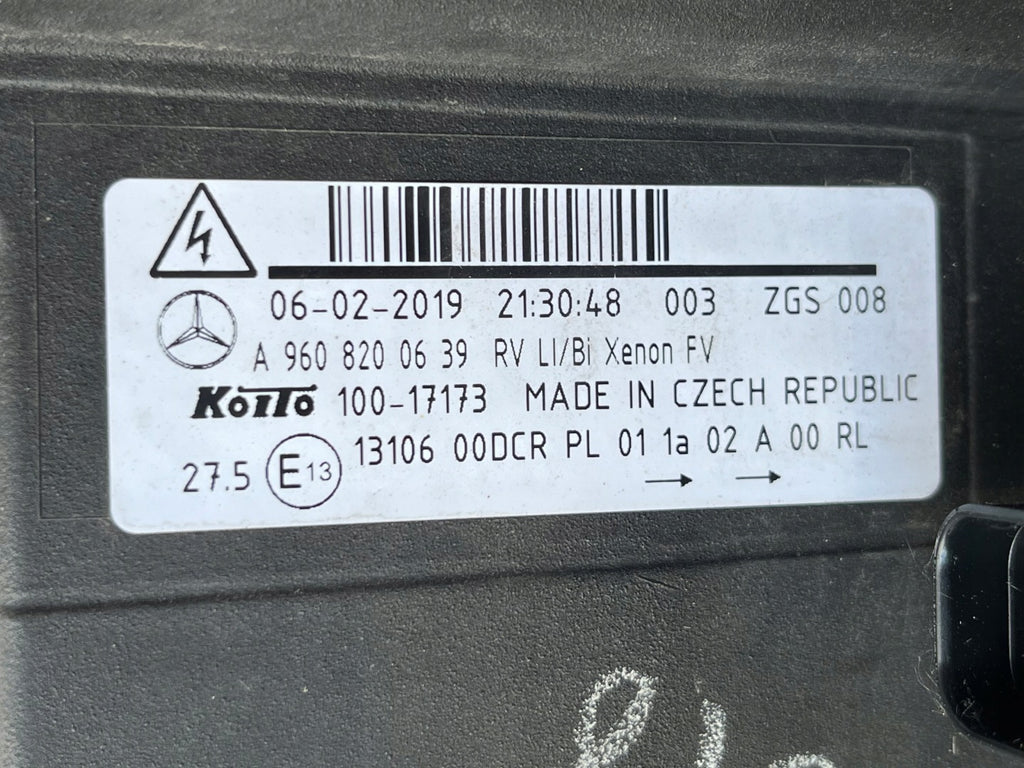 Frontscheinwerfer Mercedes-Benz A9608200639 Links Scheinwerfer Headlight SCH4971979173yx