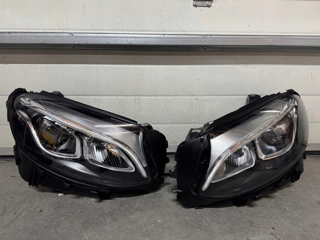 Frontscheinwerfer Mercedes-Benz Glc A2539065201 A2539065101 Ein Satz Headlight SCH8695002056tw