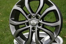 Load image into Gallery viewer, 4x Alufelge 17 Zoll 7.0" 5x112 38ET Glanz Graphit A2054010200 Mercedes-Benz Vito FEL7417438054hp