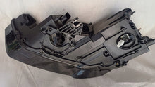 Laden Sie das Bild in den Galerie-Viewer, Frontscheinwerfer Audi A1 8XA941005 8XA941006 Xenon Rechts oder Links SCH1981331160wb