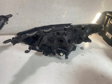 Load image into Gallery viewer, Frontscheinwerfer Toyota Rav IV Full LED Rechts Scheinwerfer Headlight SCH1782535544ec