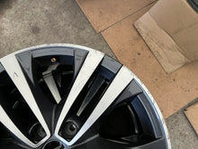Laden Sie das Bild in den Galerie-Viewer, 1x Alufelge 18 Zoll 7.0&quot; 5x114.3 403007351R Renault Talisman Kadjar Rim Wheel
