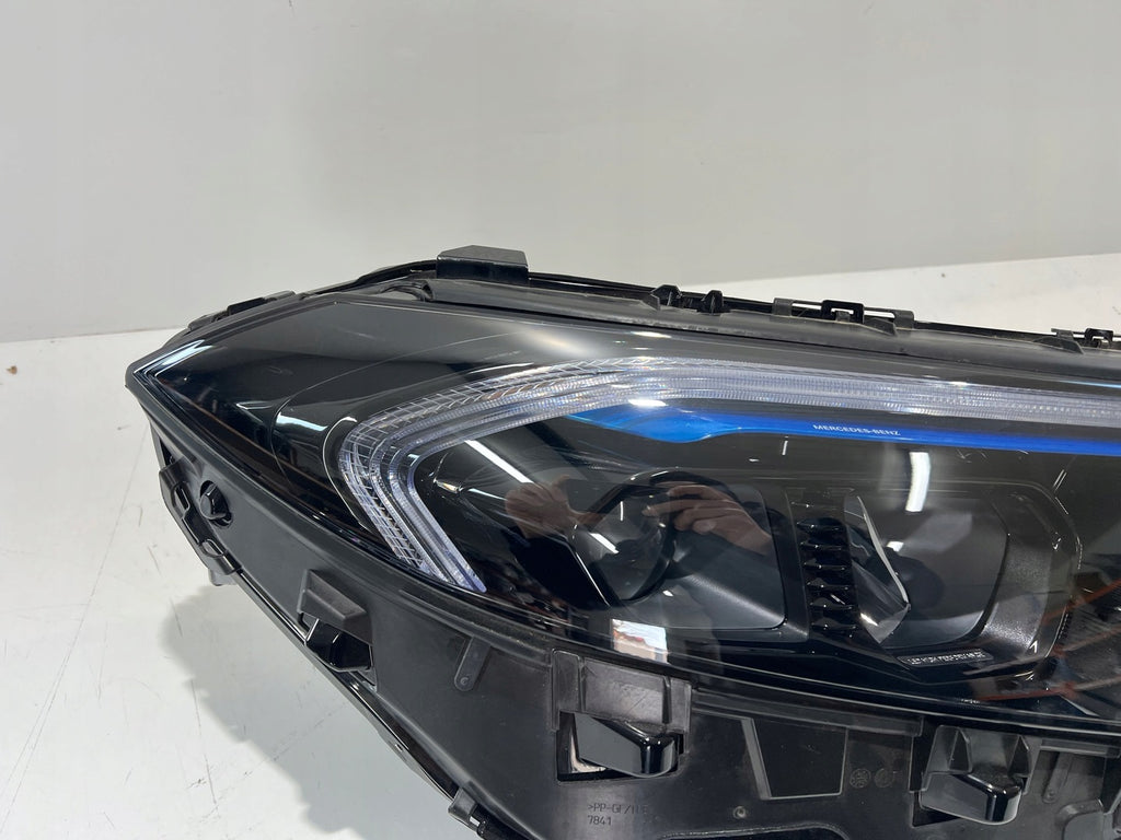 Frontscheinwerfer Mercedes-Benz Eqa Eqb A2439062801 Full LED Rechts Headlight SCH9248505051tp