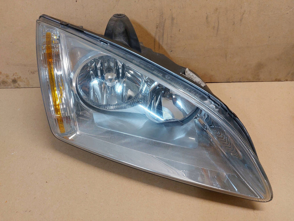 Frontscheinwerfer Ford Focus 4M5113W029-AD 4M51-13W030-AD Ein Satz Headlight SCH3499449199vr